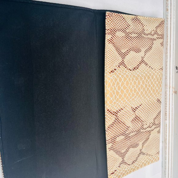 Miche Cream Bag Shell COVER ONLY Like New - Picture 6 of 7